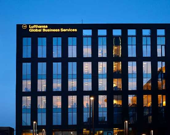 litery przestrzenne LUFTHANSA