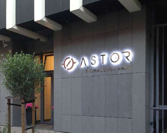 litery przestrzenne ASTOR