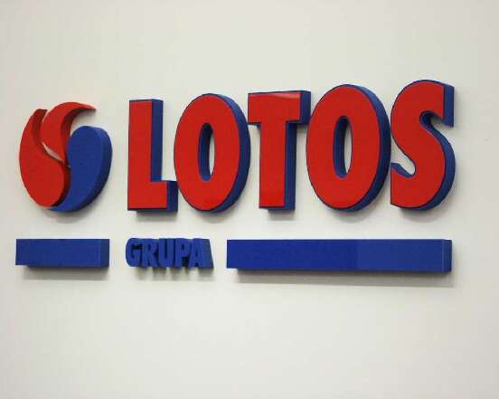 litery przestrzenne LOTOS